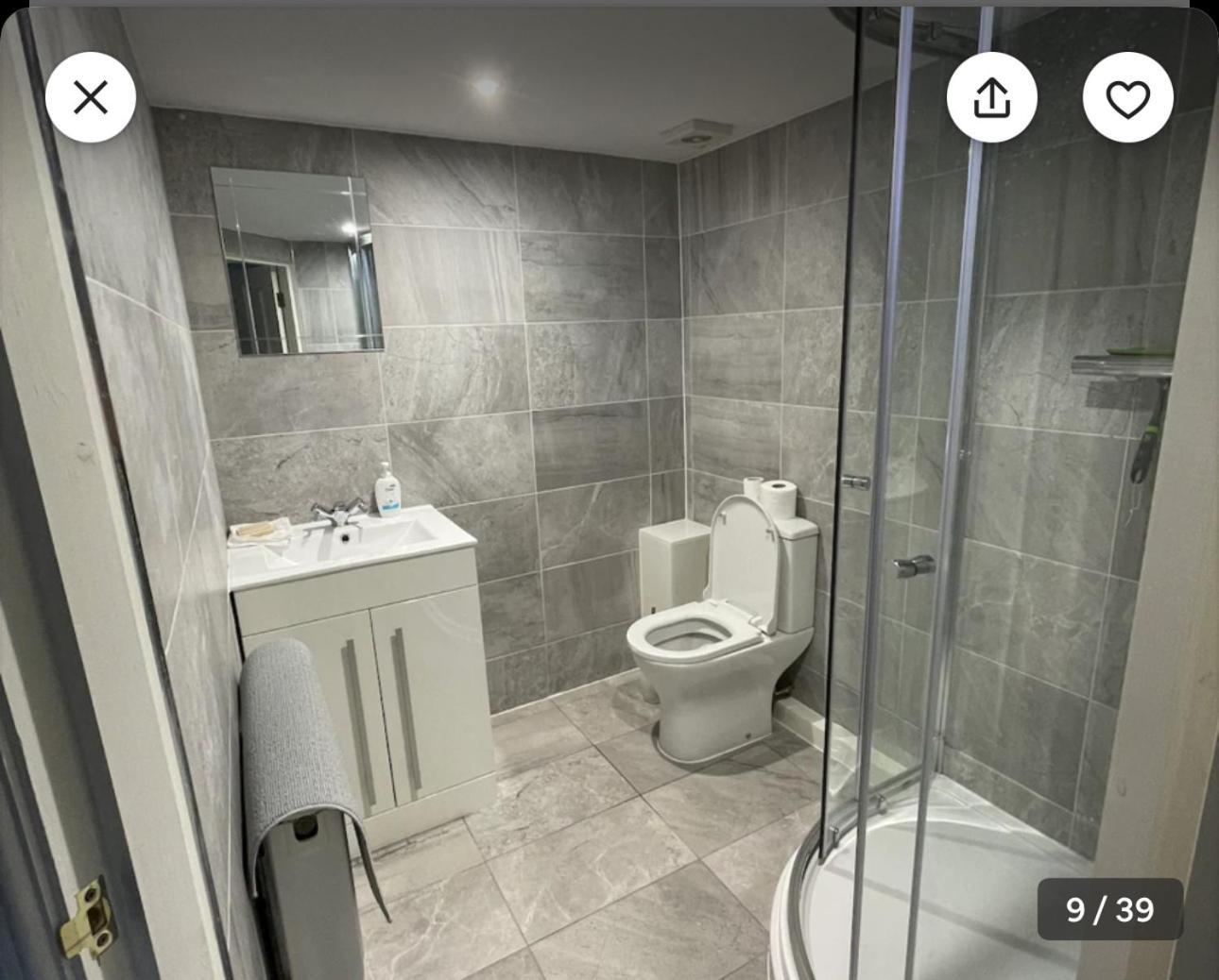 1 Hatton House 2 Bedroom 2 Bathroom Spacious Basement Flat Newark upon Trent 외부 사진