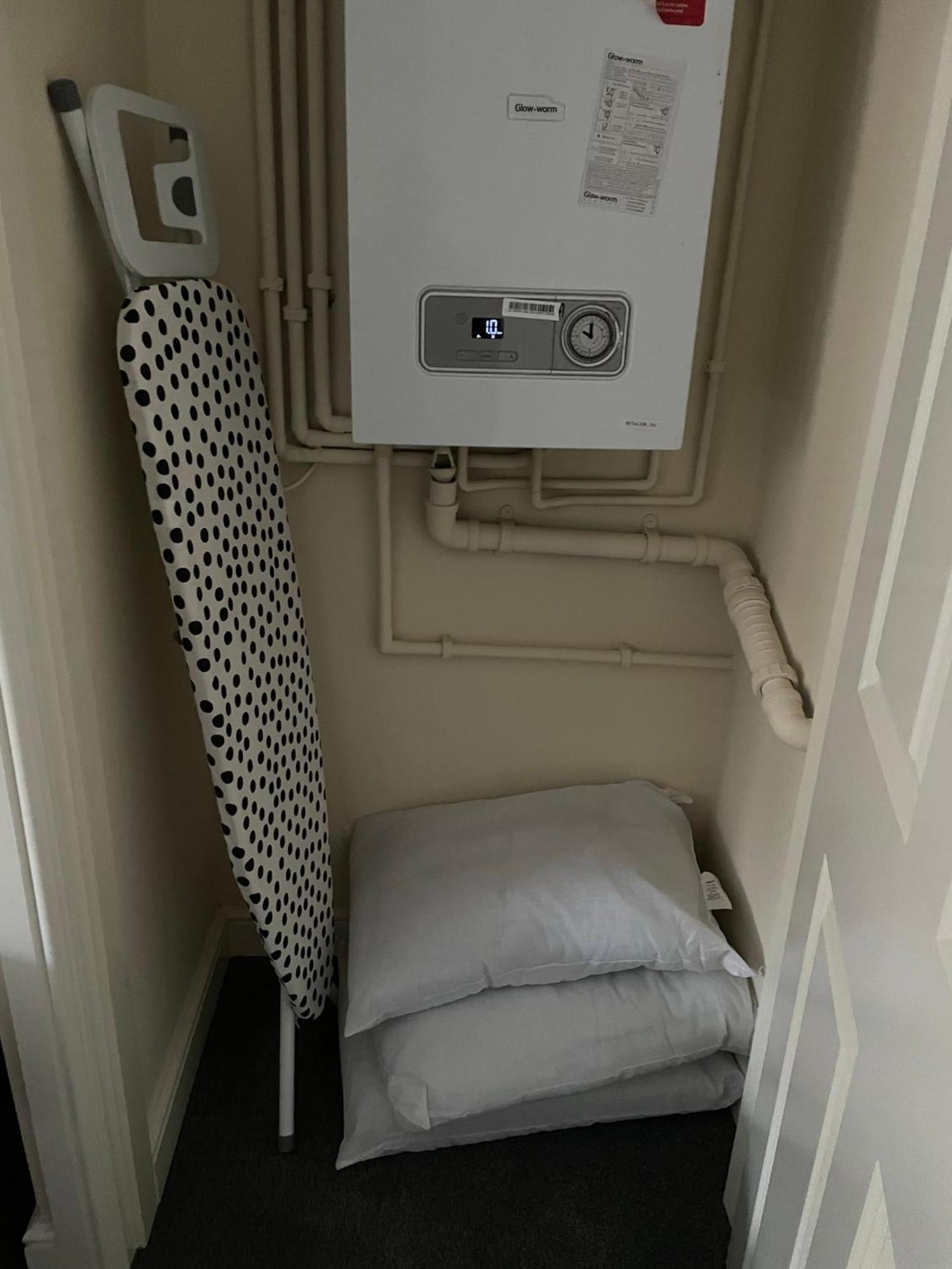 1 Hatton House 2 Bedroom 2 Bathroom Spacious Basement Flat Newark upon Trent 외부 사진